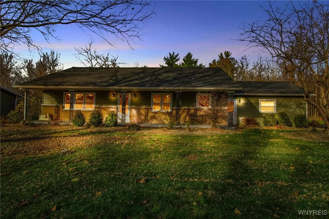 11776 Boncliff Drive, Alden, New York 14004, Alden, New York 14004, 3 Bedrooms Bedrooms, 6 Rooms Rooms,1 BathroomBathrooms,Residential,Closed,11776 Boncliff Drive, Alden, New York 14004,0,B1580082