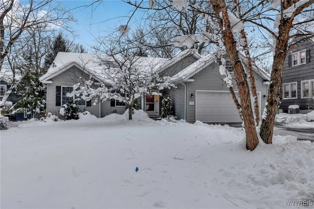 776 East Fillmore Avenue, Aurora, New York 14052, Aurora, New York 14052, 3 Bedrooms Bedrooms, 6 Rooms Rooms,2 BathroomsBathrooms,Residential,Closed,776 East Fillmore Avenue, Aurora, New York 14052,0,B1579982