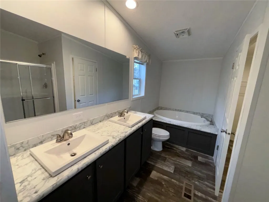 36 Sebastian Drive, Penfield, New York 14625, Penfield, New York 14625, 3 Bedrooms Bedrooms, 6 Rooms Rooms,2 BathroomsBathrooms,Residential,Closed,36 Sebastian Drive, Penfield, New York 14625,0,R1580360
