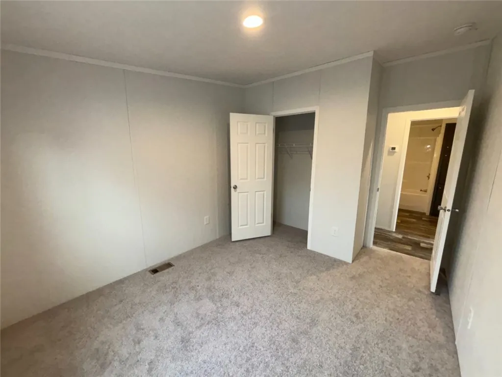 36 Sebastian Drive, Penfield, New York 14625, Penfield, New York 14625, 3 Bedrooms Bedrooms, 6 Rooms Rooms,2 BathroomsBathrooms,Residential,Closed,36 Sebastian Drive, Penfield, New York 14625,0,R1580360