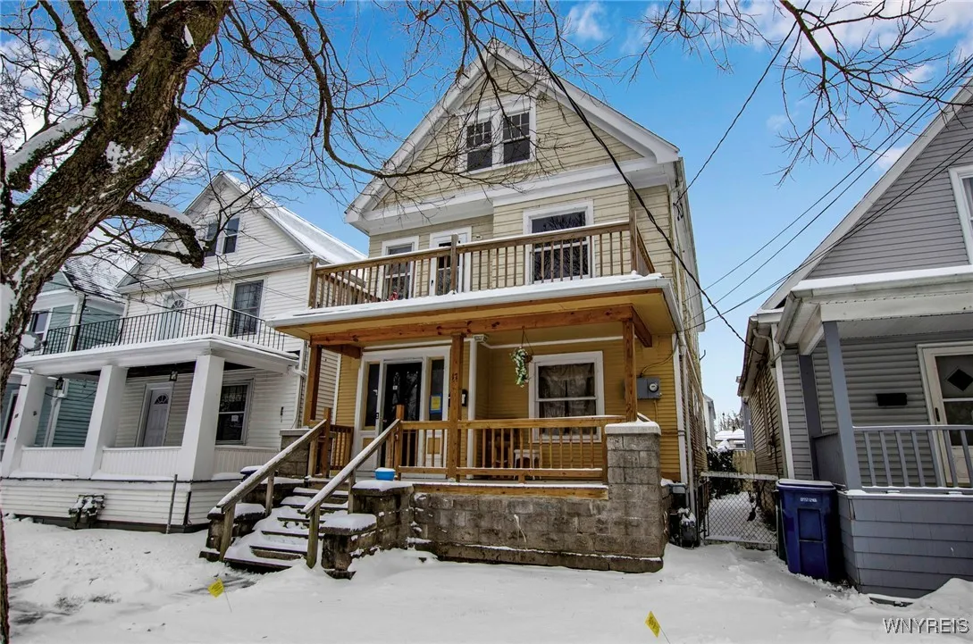 17 Wyandotte Avenue, Buffalo, New York 14207, Buffalo, New York 14207, 2 Bedrooms Bedrooms, 6 Rooms Rooms,1 BathroomBathrooms,Residential Lease,Closed,17 Wyandotte Avenue, Buffalo, New York 14207,0,B1580420