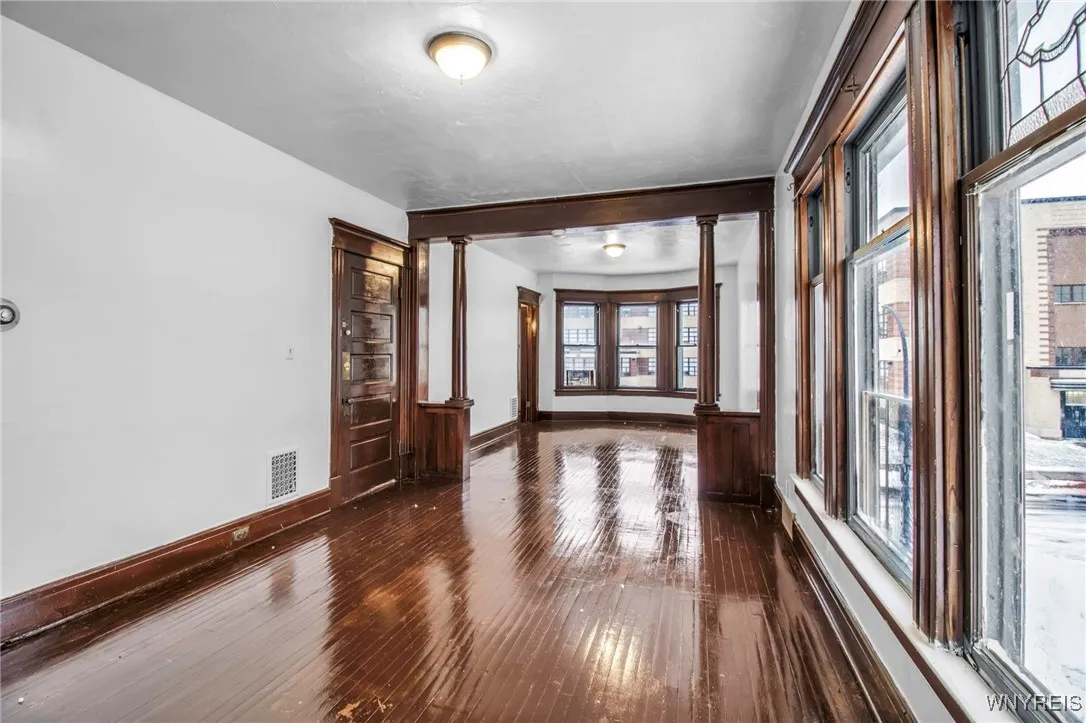 560 Fargo Avenue, Buffalo, New York 14213, Buffalo, New York 14213, 3 Bedrooms Bedrooms, 7 Rooms Rooms,1 BathroomBathrooms,Residential Lease,Closed,560 Fargo Avenue, Buffalo, New York 14213,0,B1580425