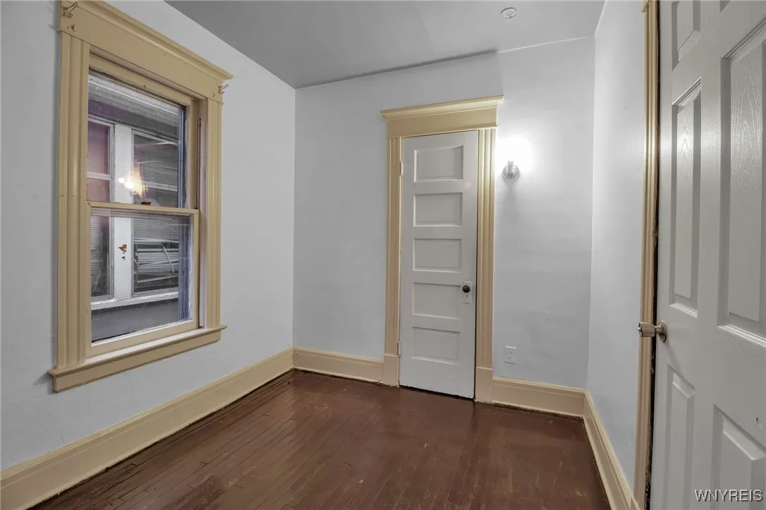 560 Fargo Avenue, Buffalo, New York 14213, Buffalo, New York 14213, 3 Bedrooms Bedrooms, 7 Rooms Rooms,1 BathroomBathrooms,Residential Lease,Closed,560 Fargo Avenue, Buffalo, New York 14213,0,B1580425