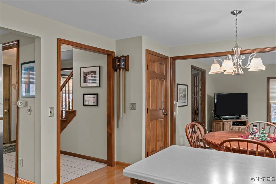 6124 Long Street, Clarence, New York 14032, Clarence, New York 14032, 4 Bedrooms Bedrooms, 11 Rooms Rooms,2 BathroomsBathrooms,Residential,Closed,6124 Long Street, Clarence, New York 14032,0,B1580480
