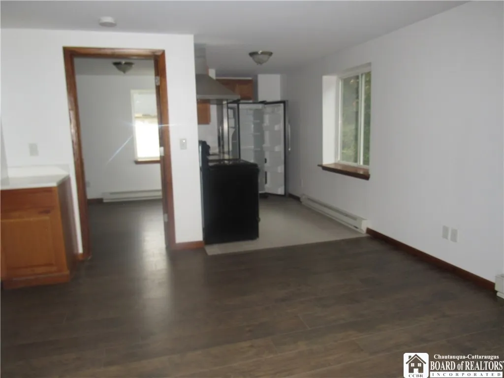 1065 East 2nd Street, Jamestown, New York 14701, Jamestown, New York 14701, 3 Bedrooms Bedrooms, ,3 BathroomsBathrooms,Residential,For Sale,1065 East 2nd Street, Jamestown, New York 14701,0,R1577455
