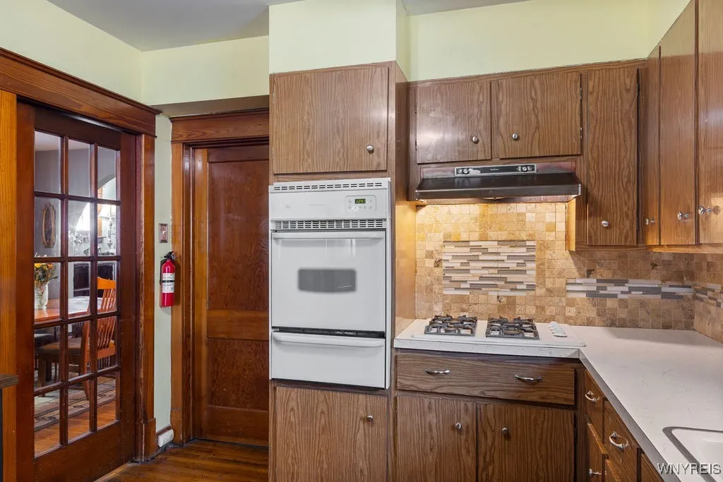 342 South Ogden Street W, Buffalo, New York 14206, Buffalo, New York 14206, 4 Bedrooms Bedrooms, 8 Rooms Rooms,2 BathroomsBathrooms,Residential,Closed,342 South Ogden Street W, Buffalo, New York 14206,0,B1580556