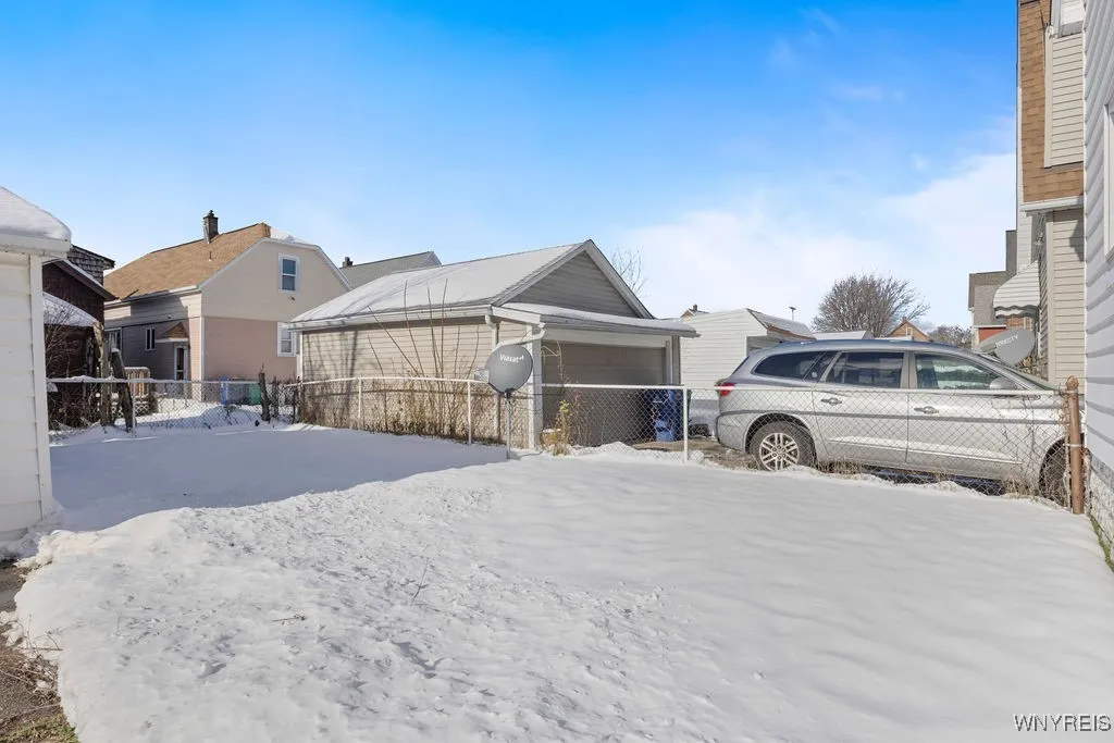 342 South Ogden Street W, Buffalo, New York 14206, Buffalo, New York 14206, 4 Bedrooms Bedrooms, 8 Rooms Rooms,2 BathroomsBathrooms,Residential,Closed,342 South Ogden Street W, Buffalo, New York 14206,0,B1580556