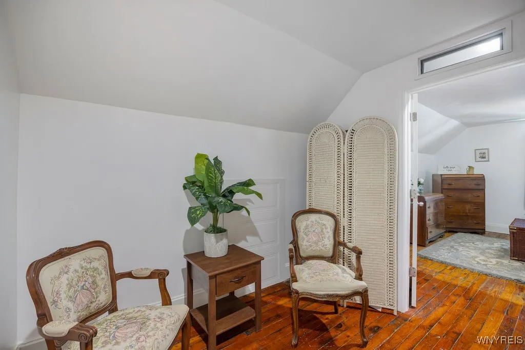342 South Ogden Street W, Buffalo, New York 14206, Buffalo, New York 14206, 4 Bedrooms Bedrooms, 8 Rooms Rooms,2 BathroomsBathrooms,Residential,Closed,342 South Ogden Street W, Buffalo, New York 14206,0,B1580556