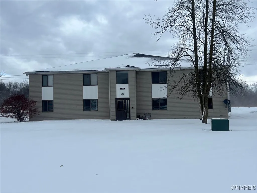 6355 Robinson Road, Lockport-town, New York 14094, Lockport Town, New York 14094, 8 Bedrooms Bedrooms, ,Multi Family,Closed,6355 Robinson Road, Lockport-town, New York 14094,0,B1580567