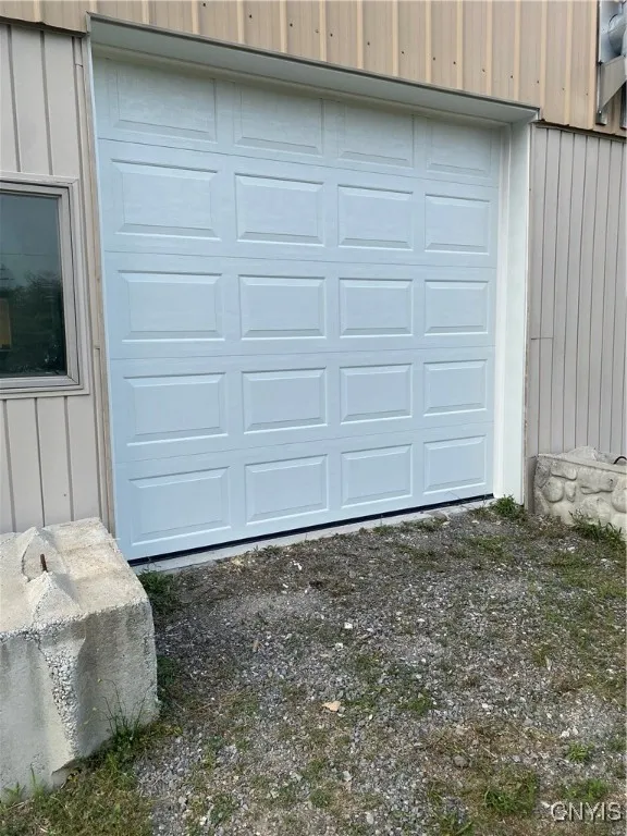 New garage door withBlue tooth controls and battery back up