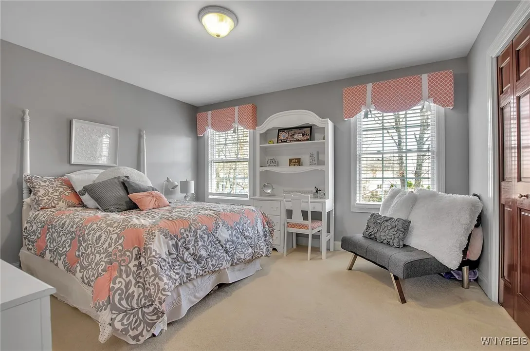 42 Krantz Ln, Amherst, New York 14068, Amherst, New York 14068, 5 Bedrooms Bedrooms, 10 Rooms Rooms,3 BathroomsBathrooms,Residential,Closed,42 Krantz Ln, Amherst, New York 14068,0,B1580156