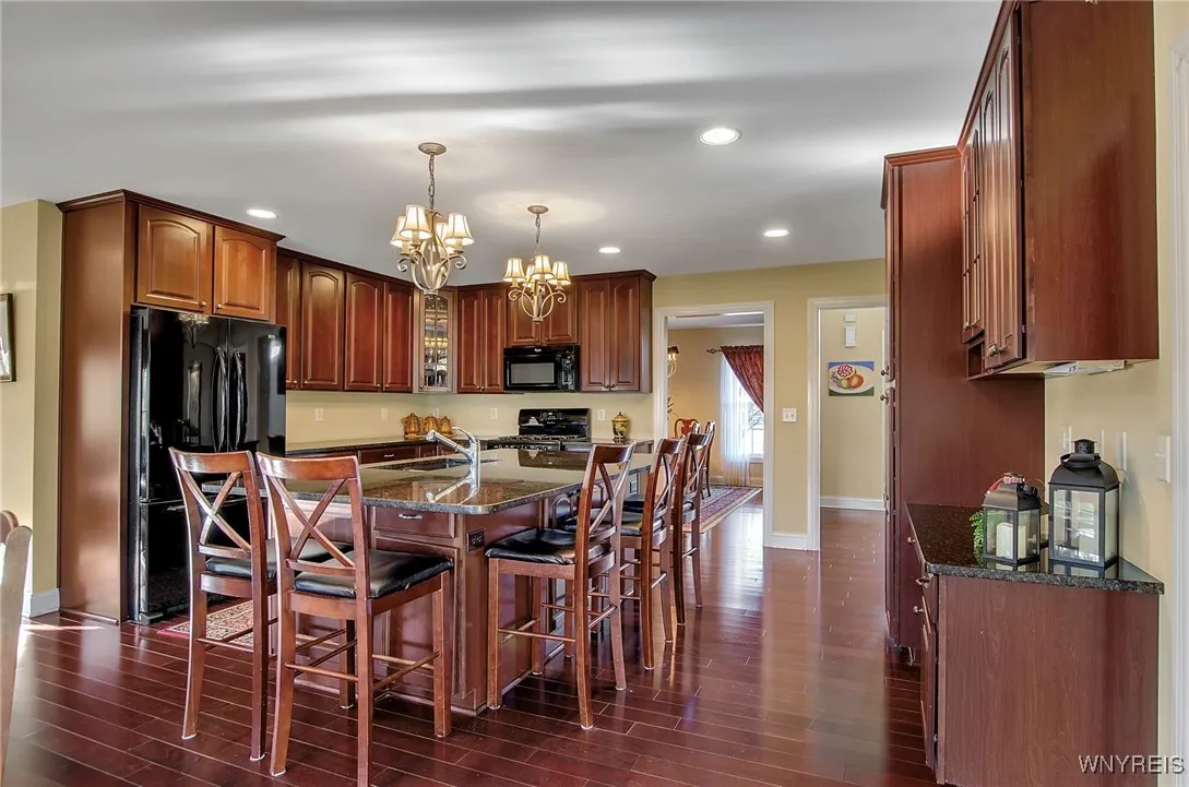 42 Krantz Ln, Amherst, New York 14068, Amherst, New York 14068, 5 Bedrooms Bedrooms, 10 Rooms Rooms,3 BathroomsBathrooms,Residential,Closed,42 Krantz Ln, Amherst, New York 14068,0,B1580156