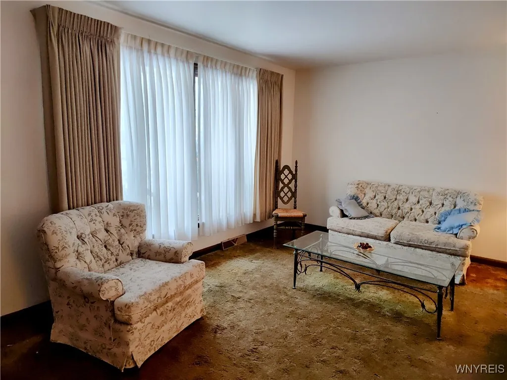 3650 Sowles Road, Hamburg, New York 14075, Hamburg, New York 14075, 6 Bedrooms Bedrooms, ,2 BathroomsBathrooms,Residential,Closed,3650 Sowles Road, Hamburg, New York 14075,0,B1577711