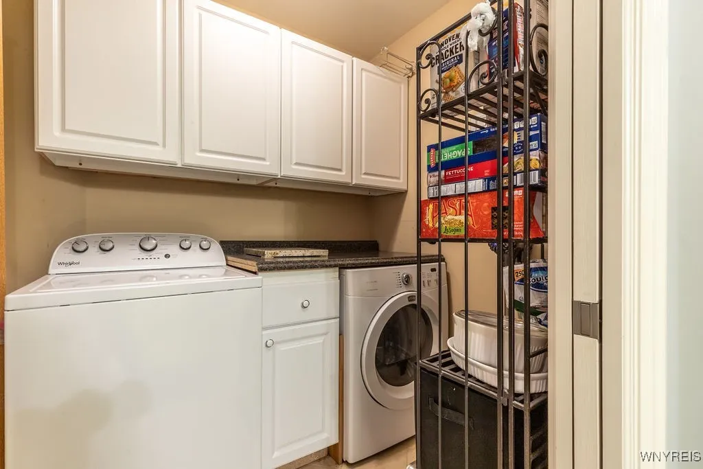 Laundry room off back hallway