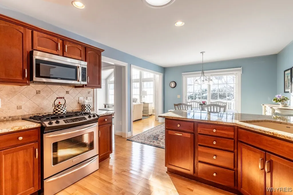 6024 Corinne Lane, Clarence, New York 14032, Clarence, New York 14032, 3 Bedrooms Bedrooms, 7 Rooms Rooms,2 BathroomsBathrooms,Residential,Closed,6024 Corinne Lane, Clarence, New York 14032,0,B1580366