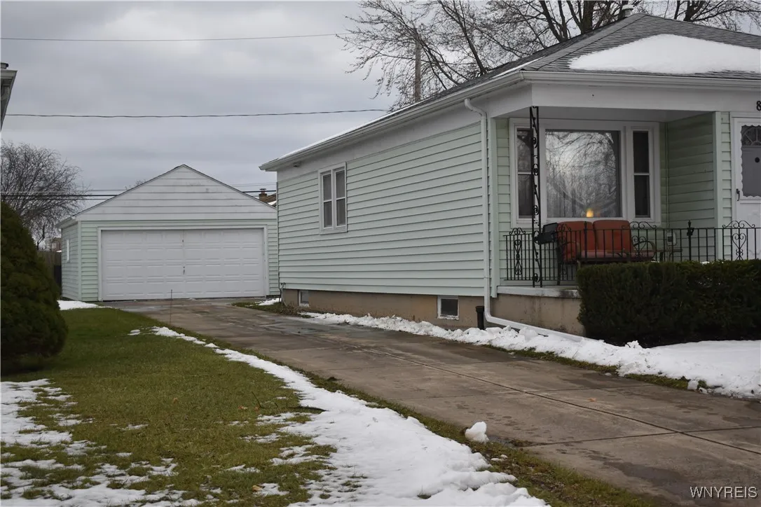 85 Hilton Boulevard, Amherst, New York 14226, Amherst, New York 14226, 3 Bedrooms Bedrooms, 5 Rooms Rooms,1 BathroomBathrooms,Residential,Closed,85 Hilton Boulevard, Amherst, New York 14226,0,B1580704