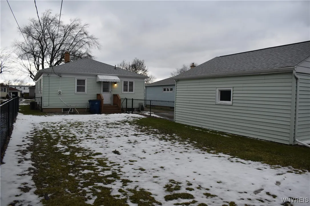 85 Hilton Boulevard, Amherst, New York 14226, Amherst, New York 14226, 3 Bedrooms Bedrooms, 5 Rooms Rooms,1 BathroomBathrooms,Residential,Closed,85 Hilton Boulevard, Amherst, New York 14226,0,B1580704