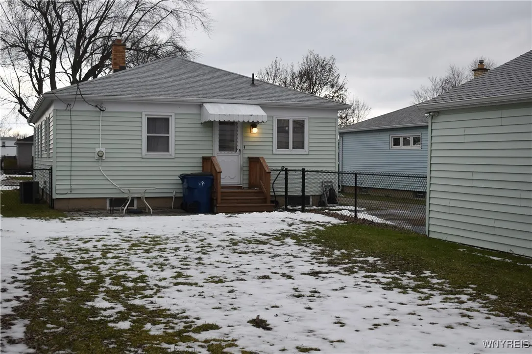 85 Hilton Boulevard, Amherst, New York 14226, Amherst, New York 14226, 3 Bedrooms Bedrooms, 5 Rooms Rooms,1 BathroomBathrooms,Residential,Closed,85 Hilton Boulevard, Amherst, New York 14226,0,B1580704