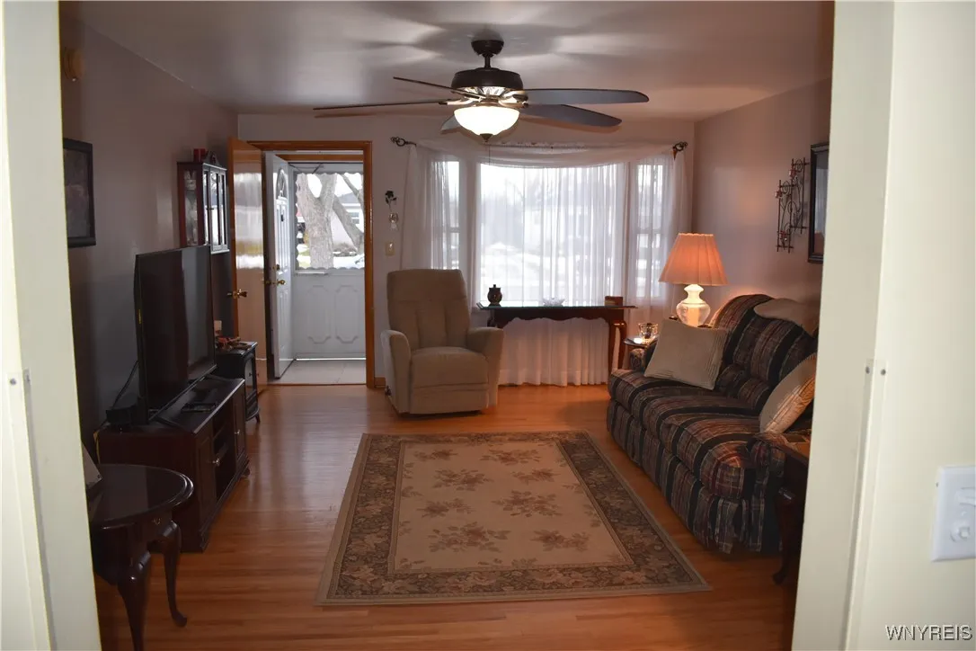 85 Hilton Boulevard, Amherst, New York 14226, Amherst, New York 14226, 3 Bedrooms Bedrooms, 5 Rooms Rooms,1 BathroomBathrooms,Residential,Closed,85 Hilton Boulevard, Amherst, New York 14226,0,B1580704