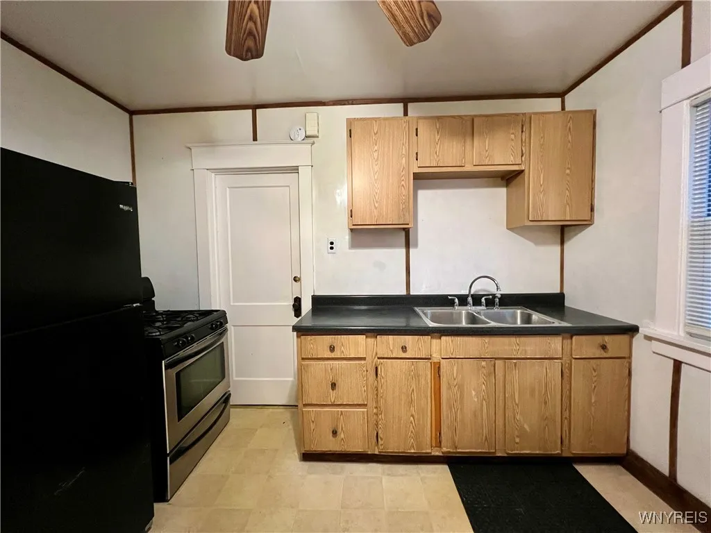 247 Hartwell Road, Buffalo, New York 14216, Buffalo, New York 14216, 3 Bedrooms Bedrooms, 6 Rooms Rooms,1 BathroomBathrooms,Residential Lease,Closed,247 Hartwell Road, Buffalo, New York 14216,0,B1580705