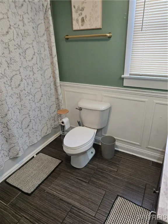 1st floor bathroom