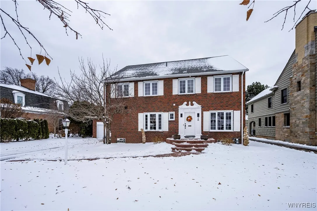 25 New Amsterdam Avenue, Buffalo, New York 14216, Buffalo, New York 14216, 3 Bedrooms Bedrooms, 9 Rooms Rooms,2 BathroomsBathrooms,Residential,Closed,25 New Amsterdam Avenue, Buffalo, New York 14216,0,B1580830