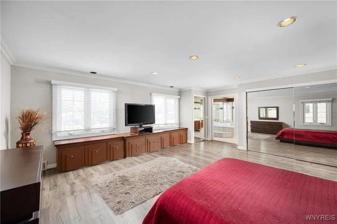 25 New Amsterdam Avenue, Buffalo, New York 14216, Buffalo, New York 14216, 3 Bedrooms Bedrooms, 9 Rooms Rooms,2 BathroomsBathrooms,Residential,Closed,25 New Amsterdam Avenue, Buffalo, New York 14216,0,B1580830
