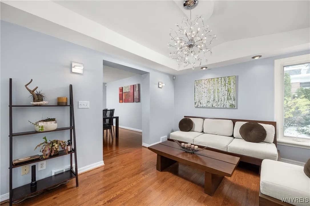 25 New Amsterdam Avenue, Buffalo, New York 14216, Buffalo, New York 14216, 3 Bedrooms Bedrooms, 9 Rooms Rooms,2 BathroomsBathrooms,Residential,Closed,25 New Amsterdam Avenue, Buffalo, New York 14216,0,B1580830
