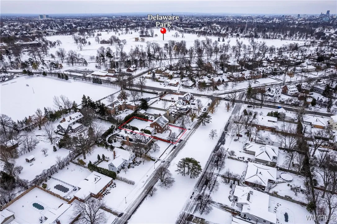 25 New Amsterdam Avenue, Buffalo, New York 14216, Buffalo, New York 14216, 3 Bedrooms Bedrooms, 9 Rooms Rooms,2 BathroomsBathrooms,Residential,Closed,25 New Amsterdam Avenue, Buffalo, New York 14216,0,B1580830
