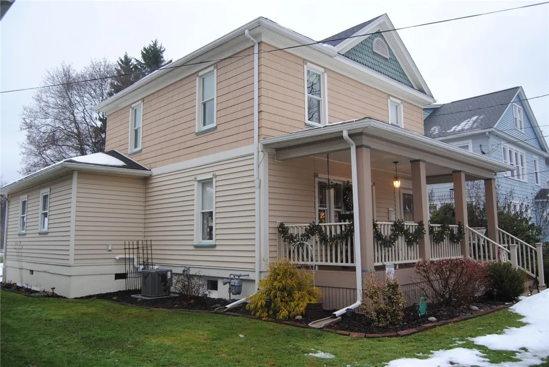 side view AC condenser