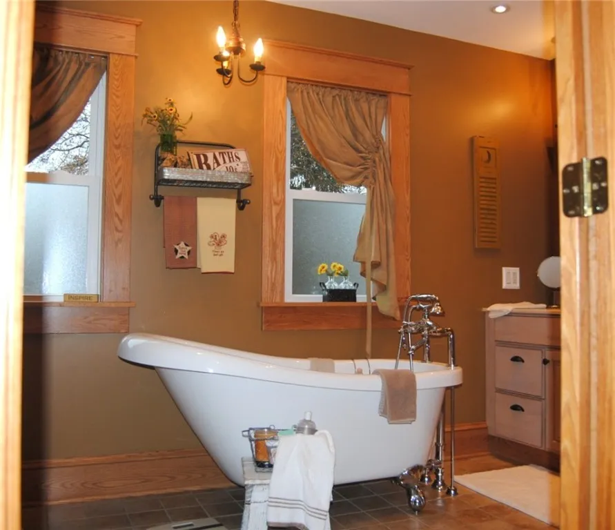 full bath