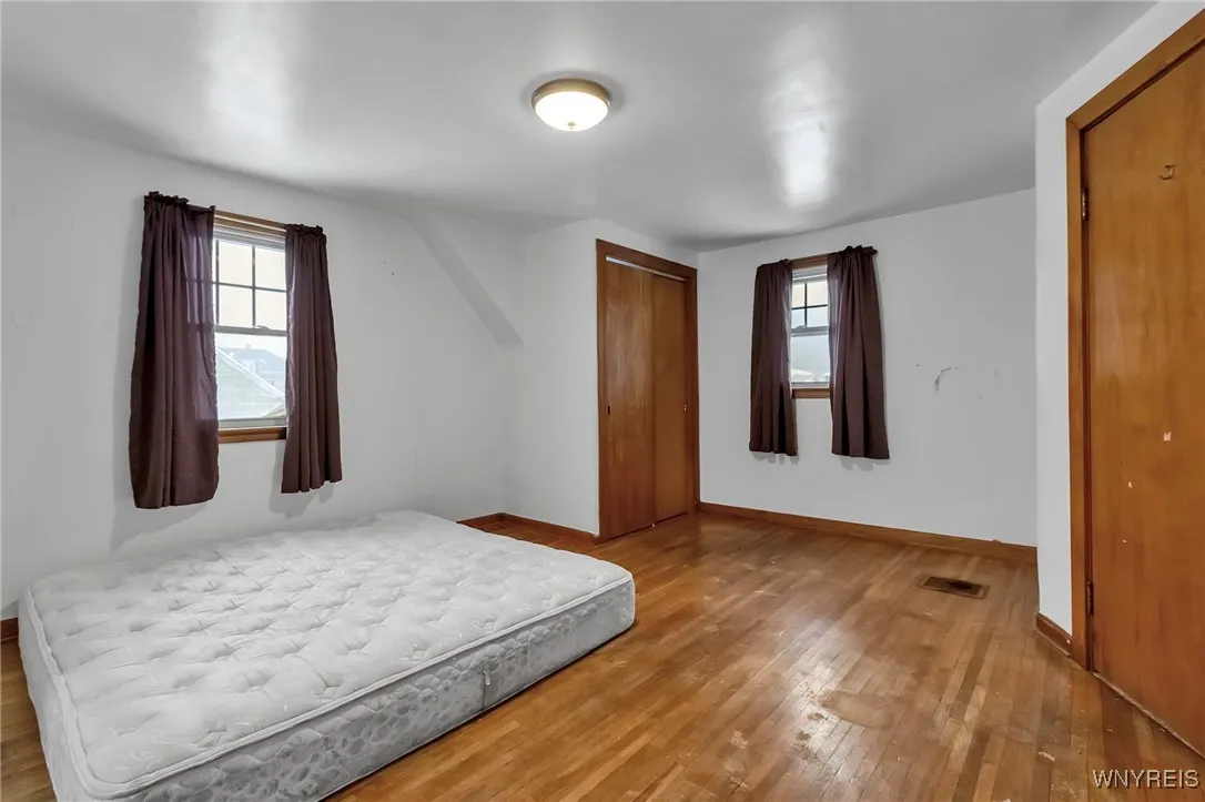 250 Hillside Avenue, Orchard Park, New York 14127, Orchard Park, New York 14127, 3 Bedrooms Bedrooms, 6 Rooms Rooms,1 BathroomBathrooms,Residential,Closed,250 Hillside Avenue, Orchard Park, New York 14127,0,B1580708