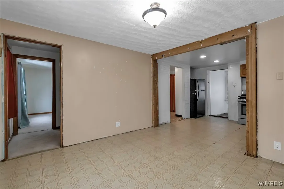 250 Hillside Avenue, Orchard Park, New York 14127, Orchard Park, New York 14127, 3 Bedrooms Bedrooms, 6 Rooms Rooms,1 BathroomBathrooms,Residential,Closed,250 Hillside Avenue, Orchard Park, New York 14127,0,B1580708