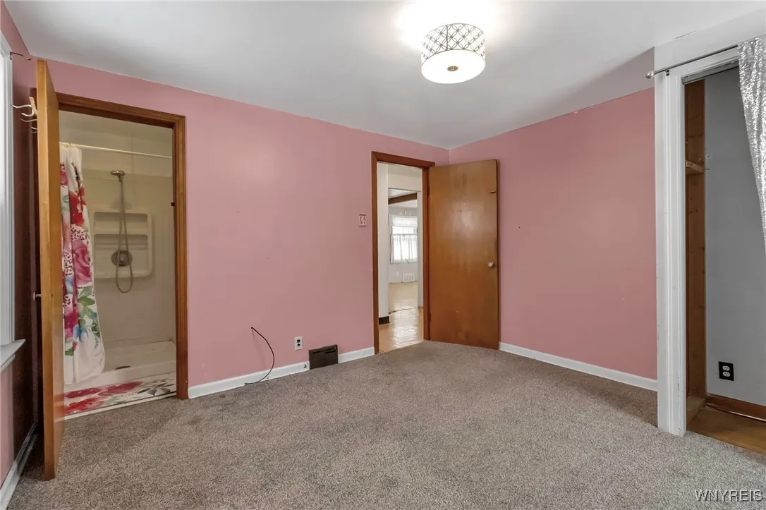 250 Hillside Avenue, Orchard Park, New York 14127, Orchard Park, New York 14127, 3 Bedrooms Bedrooms, 6 Rooms Rooms,1 BathroomBathrooms,Residential,Closed,250 Hillside Avenue, Orchard Park, New York 14127,0,B1580708