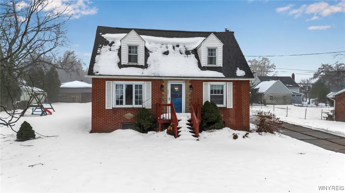 250 Hillside Avenue, Orchard Park, New York 14127, Orchard Park, New York 14127, 3 Bedrooms Bedrooms, 6 Rooms Rooms,1 BathroomBathrooms,Residential,Closed,250 Hillside Avenue, Orchard Park, New York 14127,0,B1580708