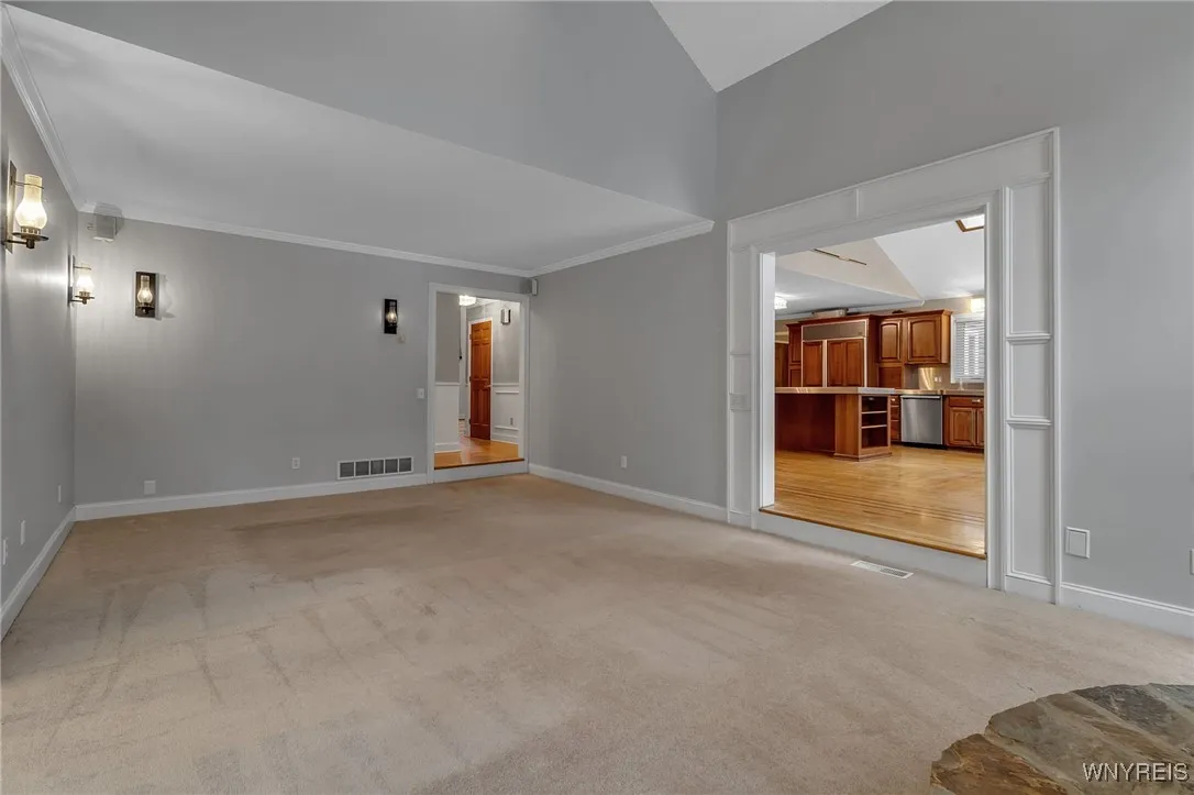 6385 Morningwood Drive, Clarence, New York 14051, Clarence, New York 14051, 4 Bedrooms Bedrooms, 6 Rooms Rooms,2 BathroomsBathrooms,Residential,Closed,6385 Morningwood Drive, Clarence, New York 14051,0,B1580938