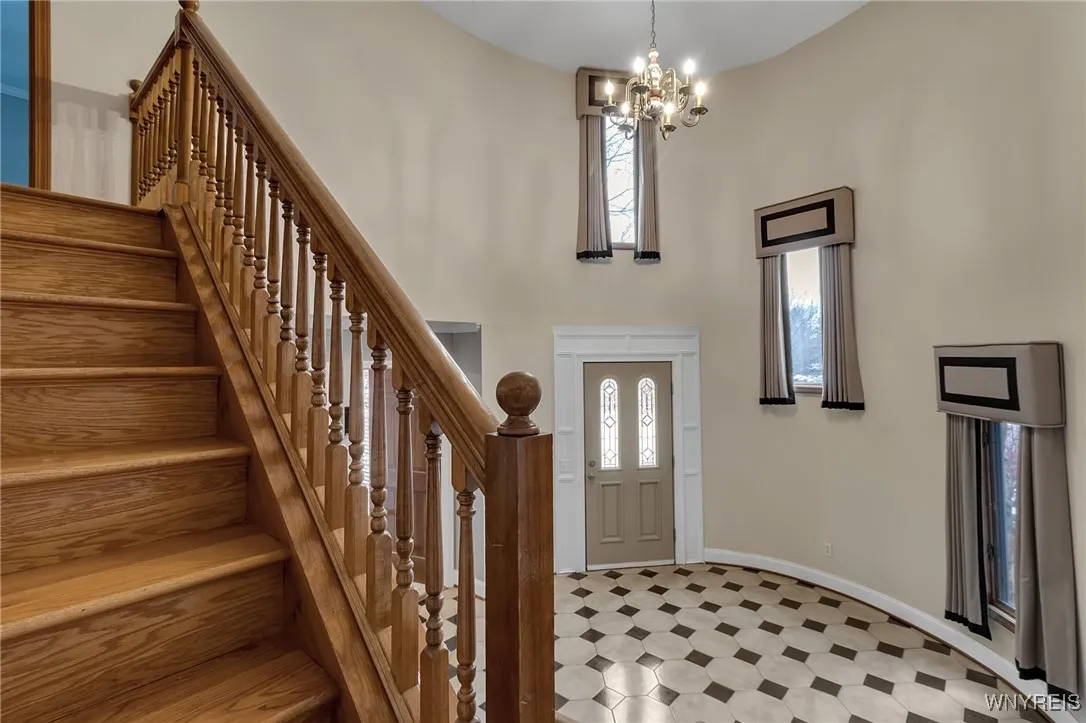 6385 Morningwood Drive, Clarence, New York 14051, Clarence, New York 14051, 4 Bedrooms Bedrooms, 6 Rooms Rooms,2 BathroomsBathrooms,Residential,Closed,6385 Morningwood Drive, Clarence, New York 14051,0,B1580938