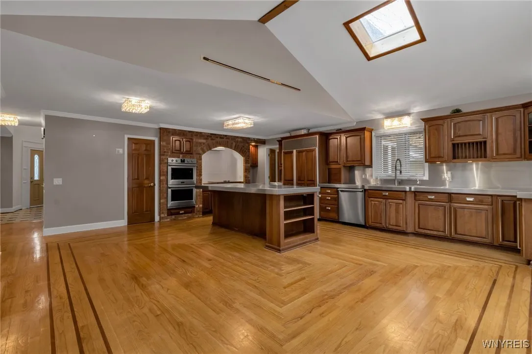 6385 Morningwood Drive, Clarence, New York 14051, Clarence, New York 14051, 4 Bedrooms Bedrooms, 6 Rooms Rooms,2 BathroomsBathrooms,Residential,Closed,6385 Morningwood Drive, Clarence, New York 14051,0,B1580938