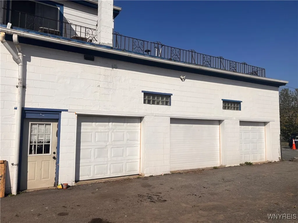 1012 Walden Avenue, Cheektowaga, New York 14211, Cheektowaga, New York 14211, 8 Bedrooms Bedrooms, ,4 BathroomsBathrooms,Residential,Closed,1012 Walden Avenue, Cheektowaga, New York 14211,0,B1581214