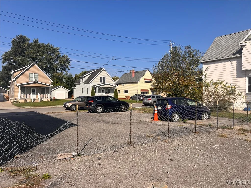 1012 Walden Avenue, Cheektowaga, New York 14211, Cheektowaga, New York 14211, 8 Bedrooms Bedrooms, ,4 BathroomsBathrooms,Residential,Closed,1012 Walden Avenue, Cheektowaga, New York 14211,0,B1581214