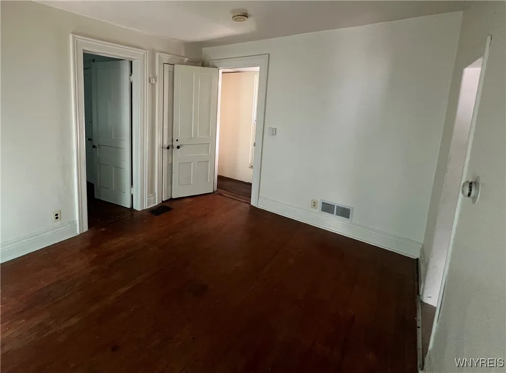 389 Jersey Street, Buffalo, New York 14213, Buffalo, New York 14213, 4 Bedrooms Bedrooms, ,2 BathroomsBathrooms,Residential,Closed,389 Jersey Street, Buffalo, New York 14213,0,B1580350
