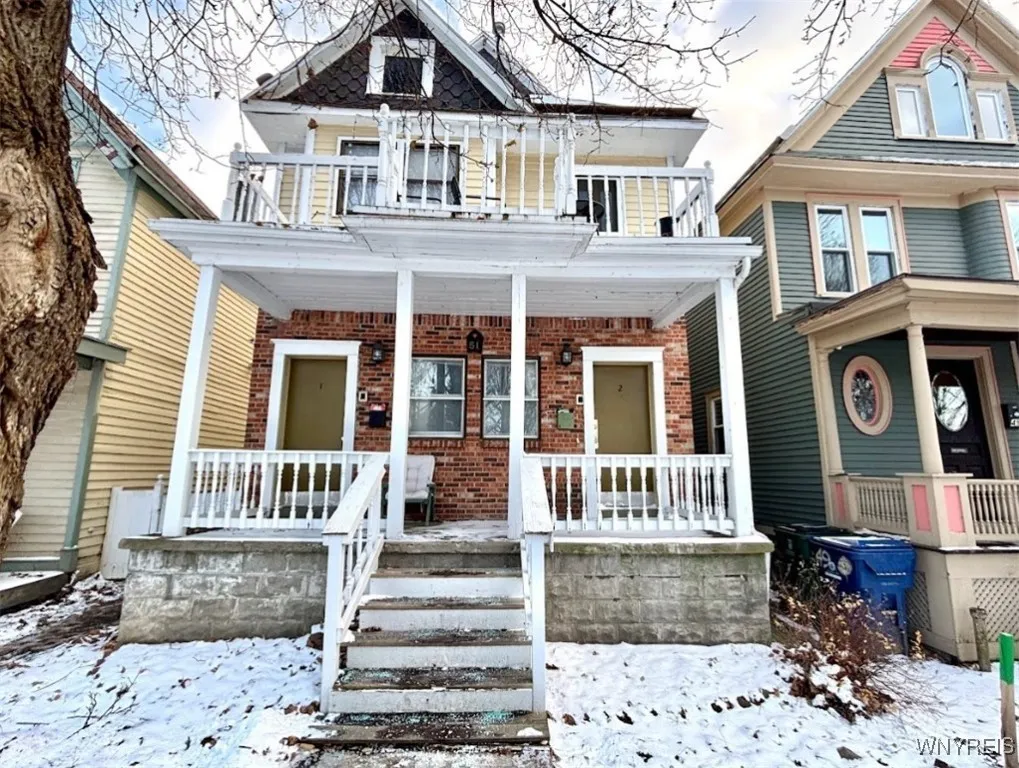 51 Days Park, Buffalo, New York 14201, Buffalo, New York 14201, 1 Bedroom Bedrooms, 3 Rooms Rooms,1 BathroomBathrooms,Residential Lease,Closed,51 Days Park, Buffalo, New York 14201,0,B1581424