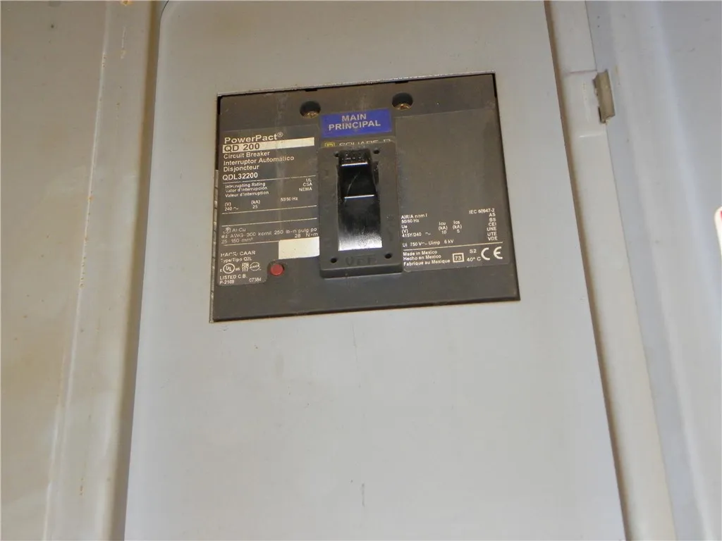 Quonset 200 amp