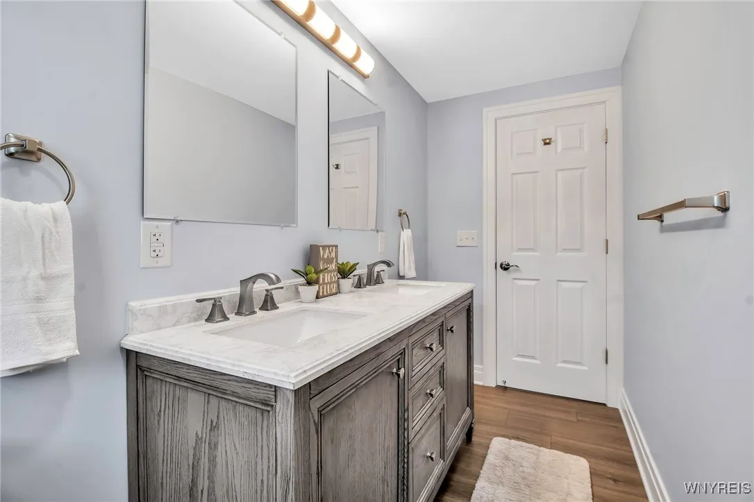 1635 South Bend Lane, Hamburg, New York 14085, Hamburg, New York 14085, 3 Bedrooms Bedrooms, 7 Rooms Rooms,2 BathroomsBathrooms,Residential,Closed,1635 South Bend Lane, Hamburg, New York 14085,0,B1581478