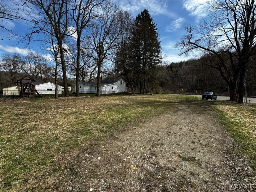 9183 State Road, Colden, New York 14033, Colden, New York 14033, 2 Bedrooms Bedrooms, 6 Rooms Rooms,1 BathroomBathrooms,Residential,Closed,9183 State Road, Colden, New York 14033,B1580534