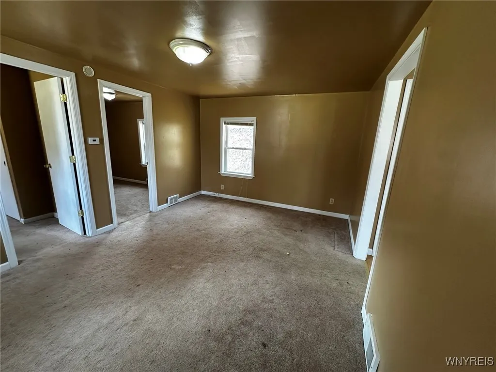 9183 State Road, Colden, New York 14033, Colden, New York 14033, 2 Bedrooms Bedrooms, 6 Rooms Rooms,1 BathroomBathrooms,Residential,Closed,9183 State Road, Colden, New York 14033,B1580534