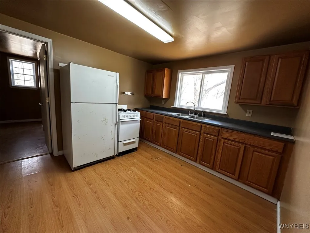 9183 State Road, Colden, New York 14033, Colden, New York 14033, 2 Bedrooms Bedrooms, 6 Rooms Rooms,1 BathroomBathrooms,Residential,Closed,9183 State Road, Colden, New York 14033,B1580534