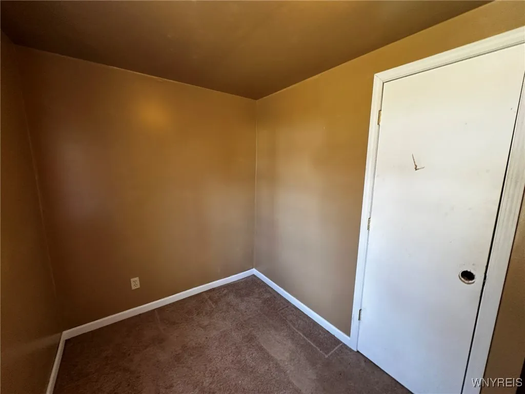 9183 State Road, Colden, New York 14033, Colden, New York 14033, 2 Bedrooms Bedrooms, 6 Rooms Rooms,1 BathroomBathrooms,Residential,Closed,9183 State Road, Colden, New York 14033,B1580534
