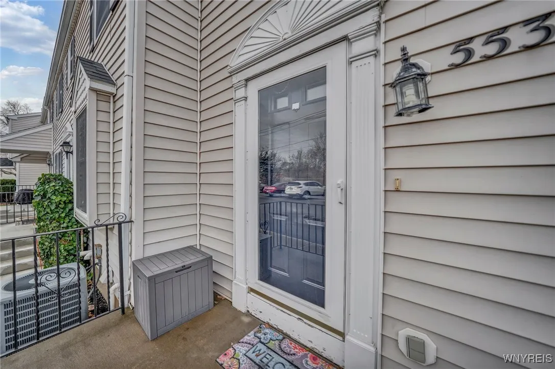 553 Burroughs Drive, Amherst, New York 14226, Amherst, New York 14226, 2 Bedrooms Bedrooms, 6 Rooms Rooms,2 BathroomsBathrooms,Residential,Closed,553 Burroughs Drive, Amherst, New York 14226,0,B1581521