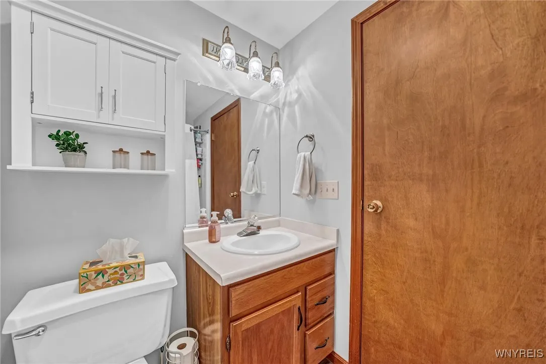 553 Burroughs Drive, Amherst, New York 14226, Amherst, New York 14226, 2 Bedrooms Bedrooms, 6 Rooms Rooms,2 BathroomsBathrooms,Residential,Closed,553 Burroughs Drive, Amherst, New York 14226,0,B1581521